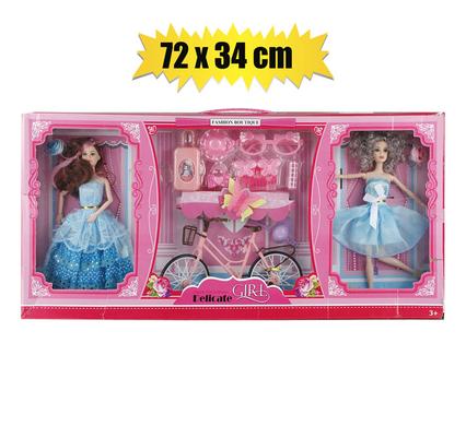 Fashion doll set with accessories