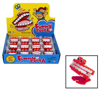 Novelty wind up chatter teeth